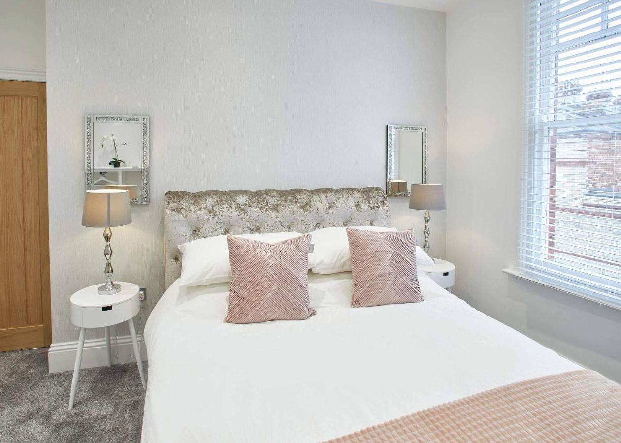 Host & Stay - Simba House Saltburn-by-the-Sea Esterno foto