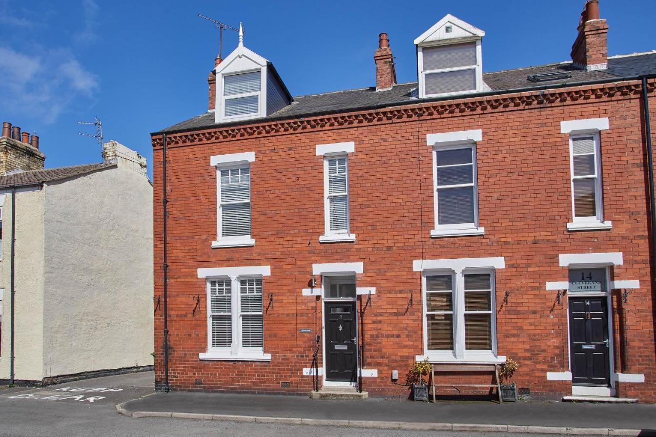 Host & Stay - Simba House Saltburn-by-the-Sea Esterno foto